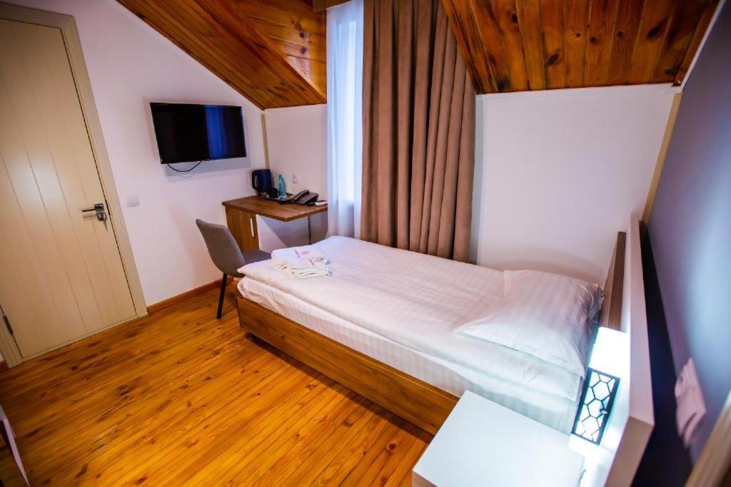 Eco Art Boutique Hotel Tashkent Exterior photo